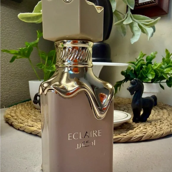 Lattafa Eclaire - Picture 1 of 1